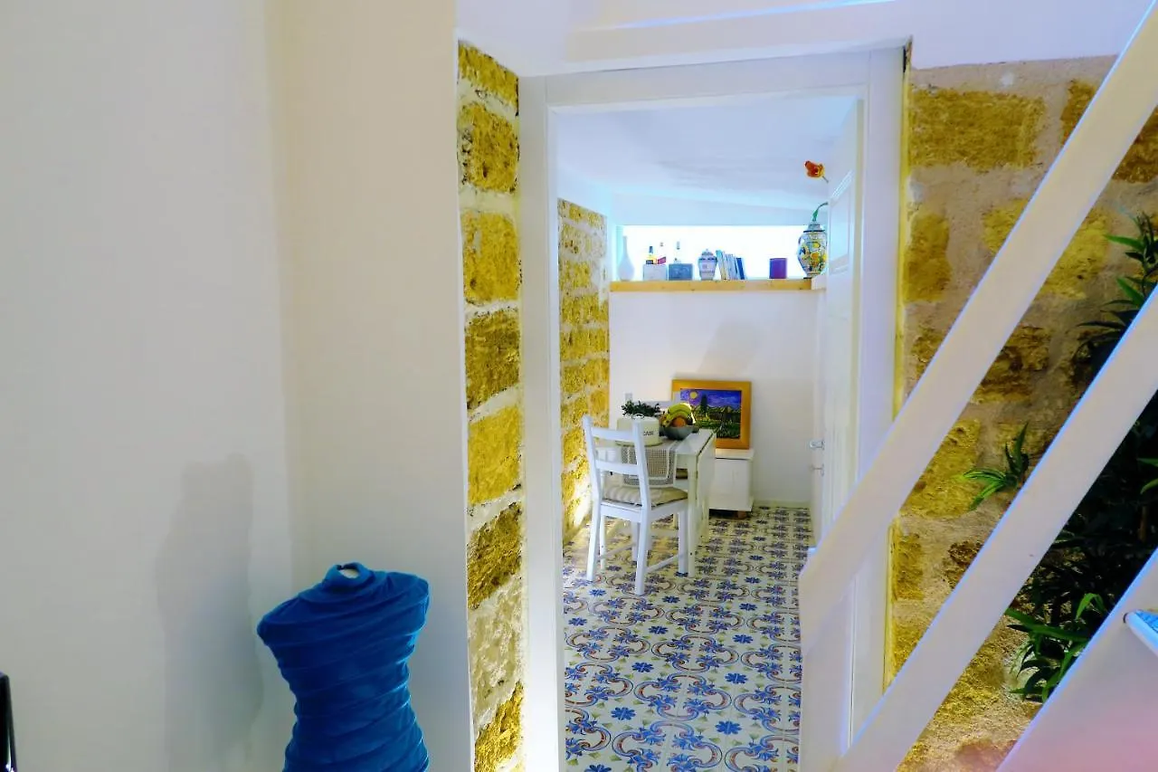 Apartment Casa Ricasoli 41 Palermo Italy